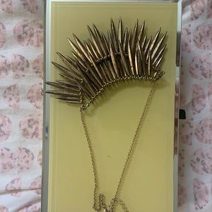 Two layer gold spike necklace